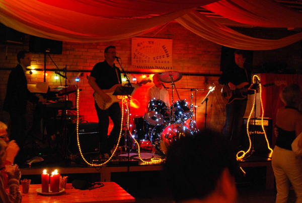 Kurt og Kiksene backstage